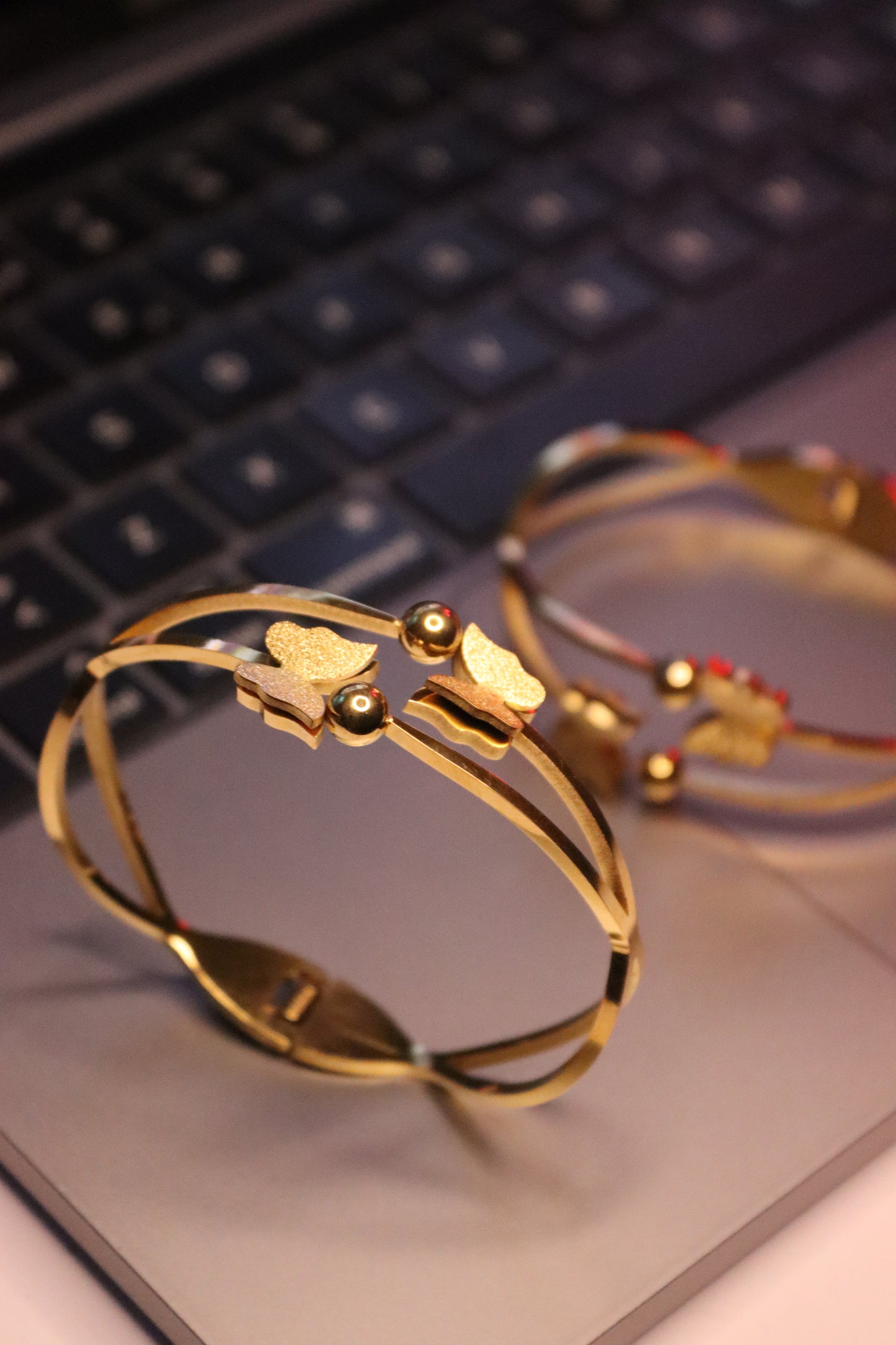 Stainless Steel - Premium Handcuffs