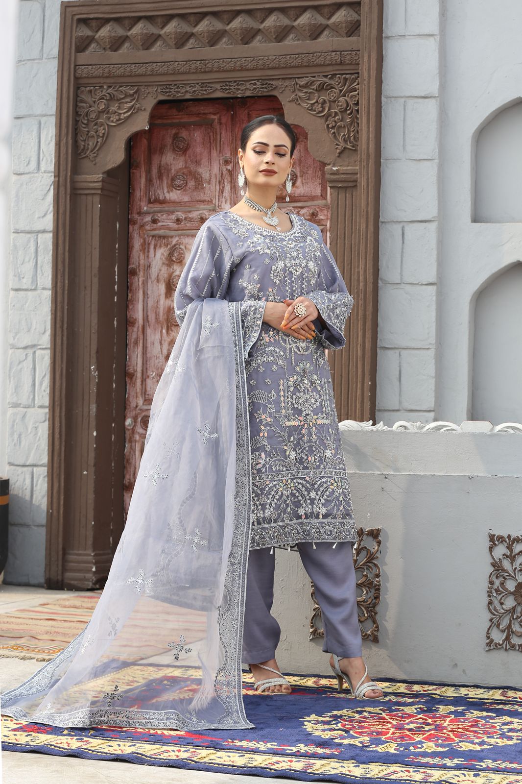 MOONLIGHT - MADIHA AWAIS (FF2435)